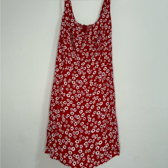 Reformation Dresses & Skirts - Reformation Scarlet Daisy Mini Dress